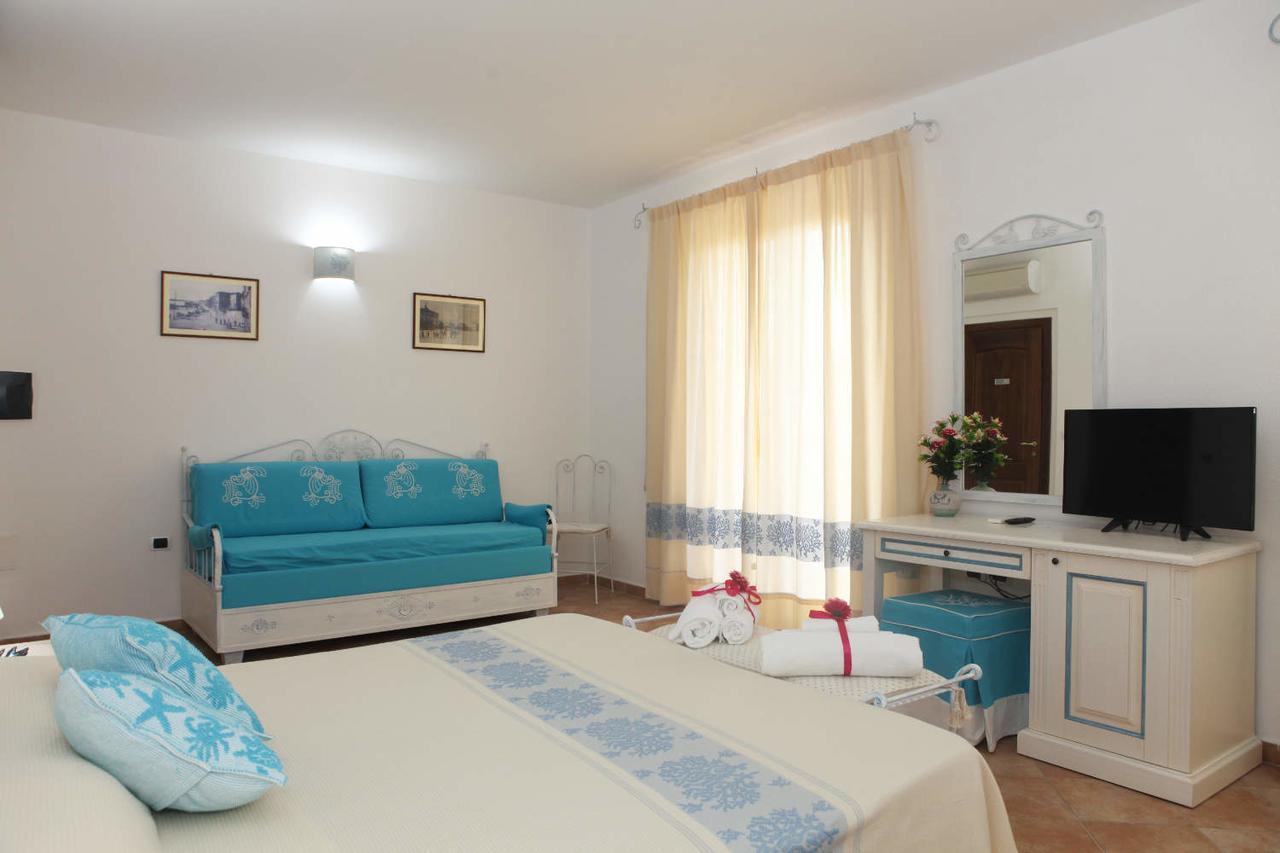 Guest House Villabianca La Maddalena  Dış mekan fotoğraf