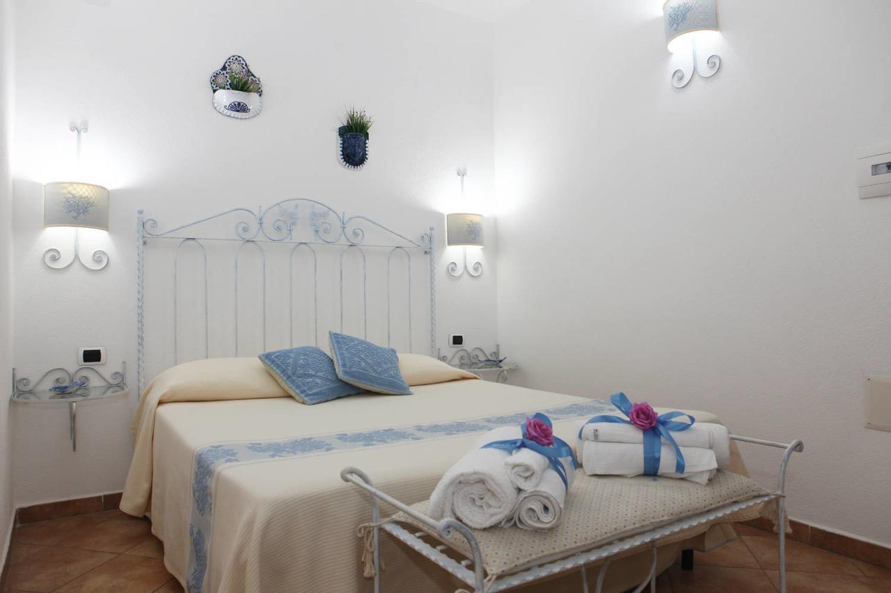 Guest House Villabianca La Maddalena  Dış mekan fotoğraf