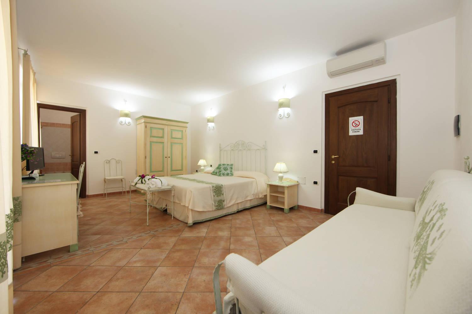 Guest House Villabianca La Maddalena  Dış mekan fotoğraf