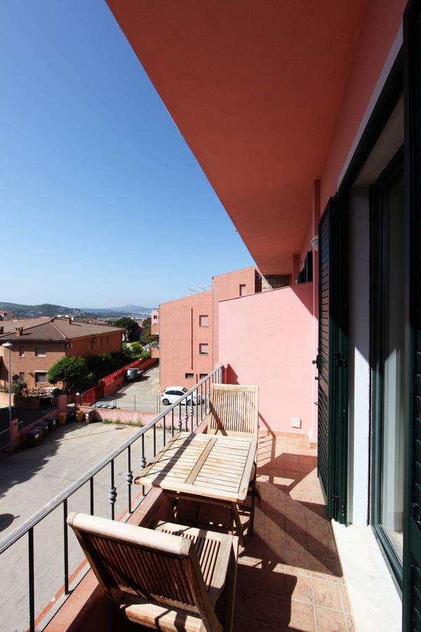 Guest House Villabianca La Maddalena  Dış mekan fotoğraf