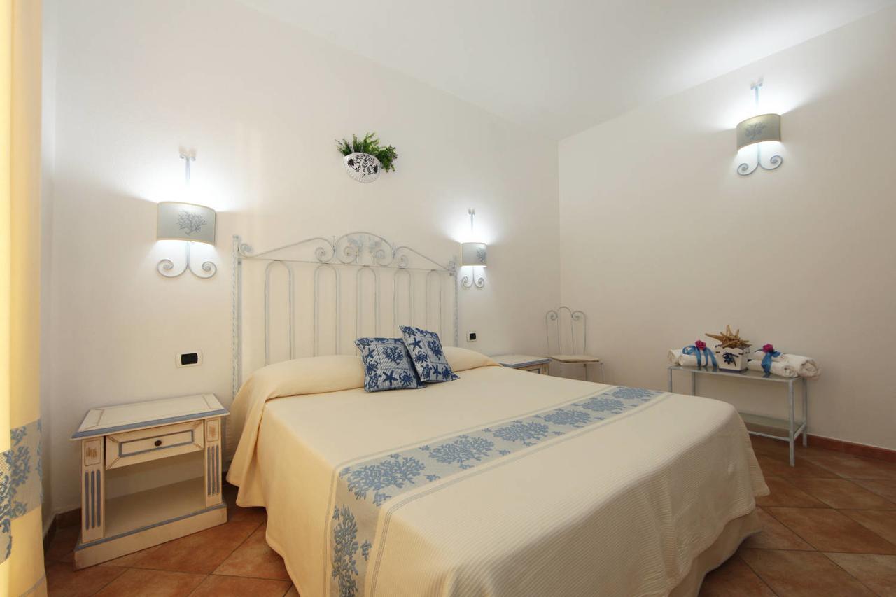 Guest House Villabianca La Maddalena  Dış mekan fotoğraf