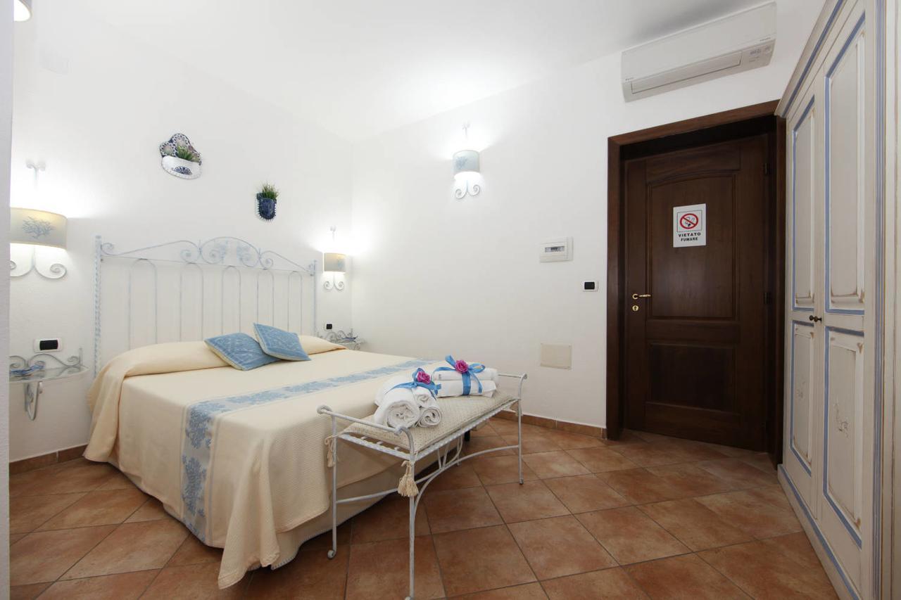 Guest House Villabianca La Maddalena  Dış mekan fotoğraf